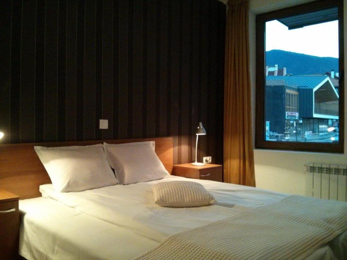Granat Gondola Lift Apartments 班斯科 外观 照片