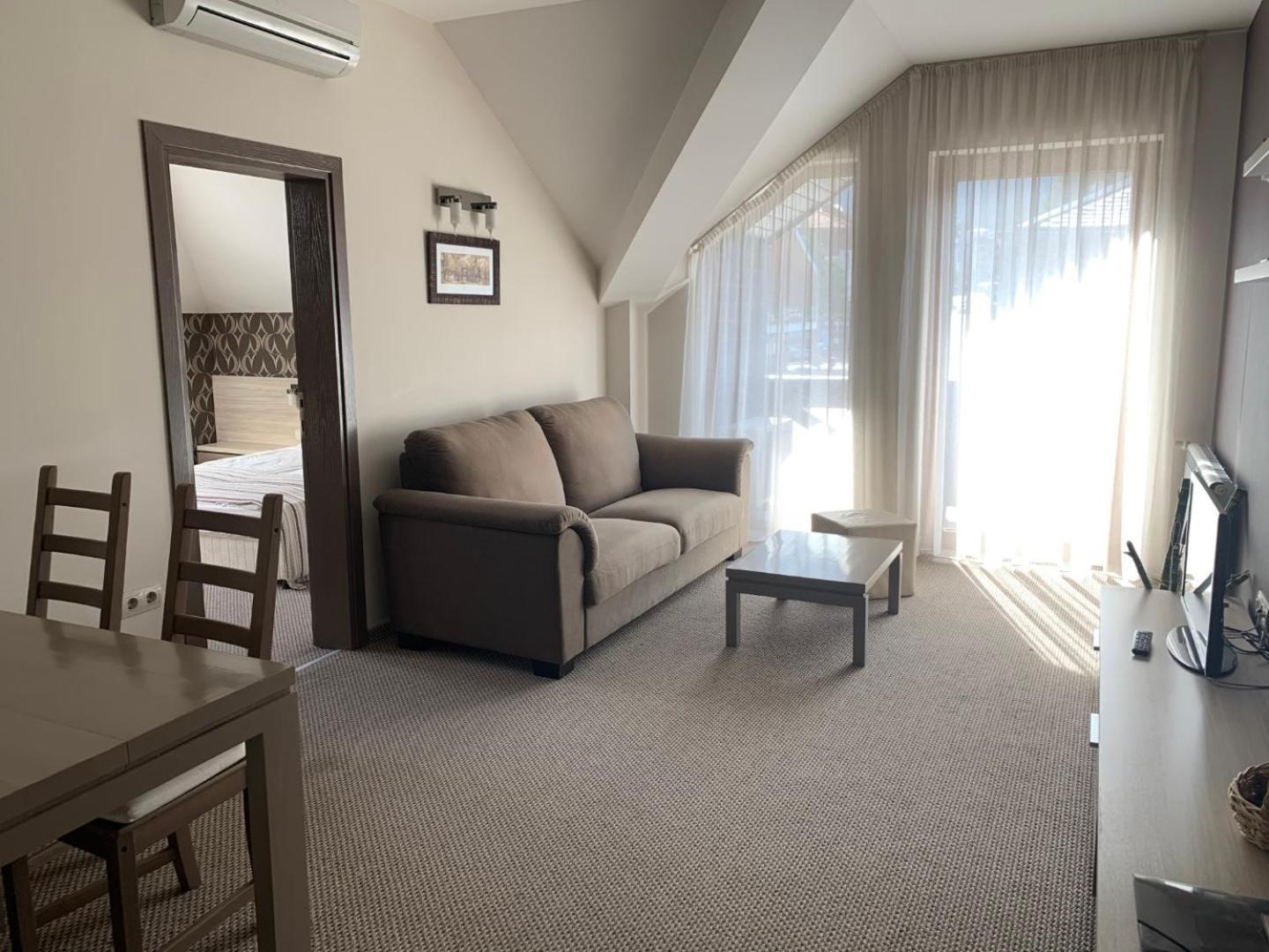 Granat Gondola Lift Apartments 班斯科 外观 照片